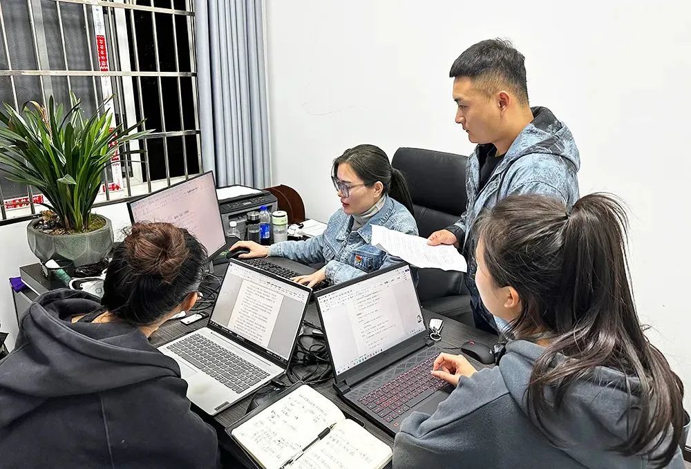 1697438123413.jpg d8ad2785fcea706a43ea29aa5b426293.jpg